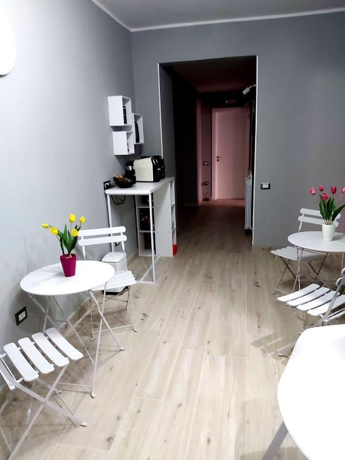 クロトーネ Le Stanze Di Dalia Bed & Breakfast エクステリア 写真